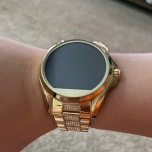 Michael Kors Bradshaw Smartwatch - Gold-Tone